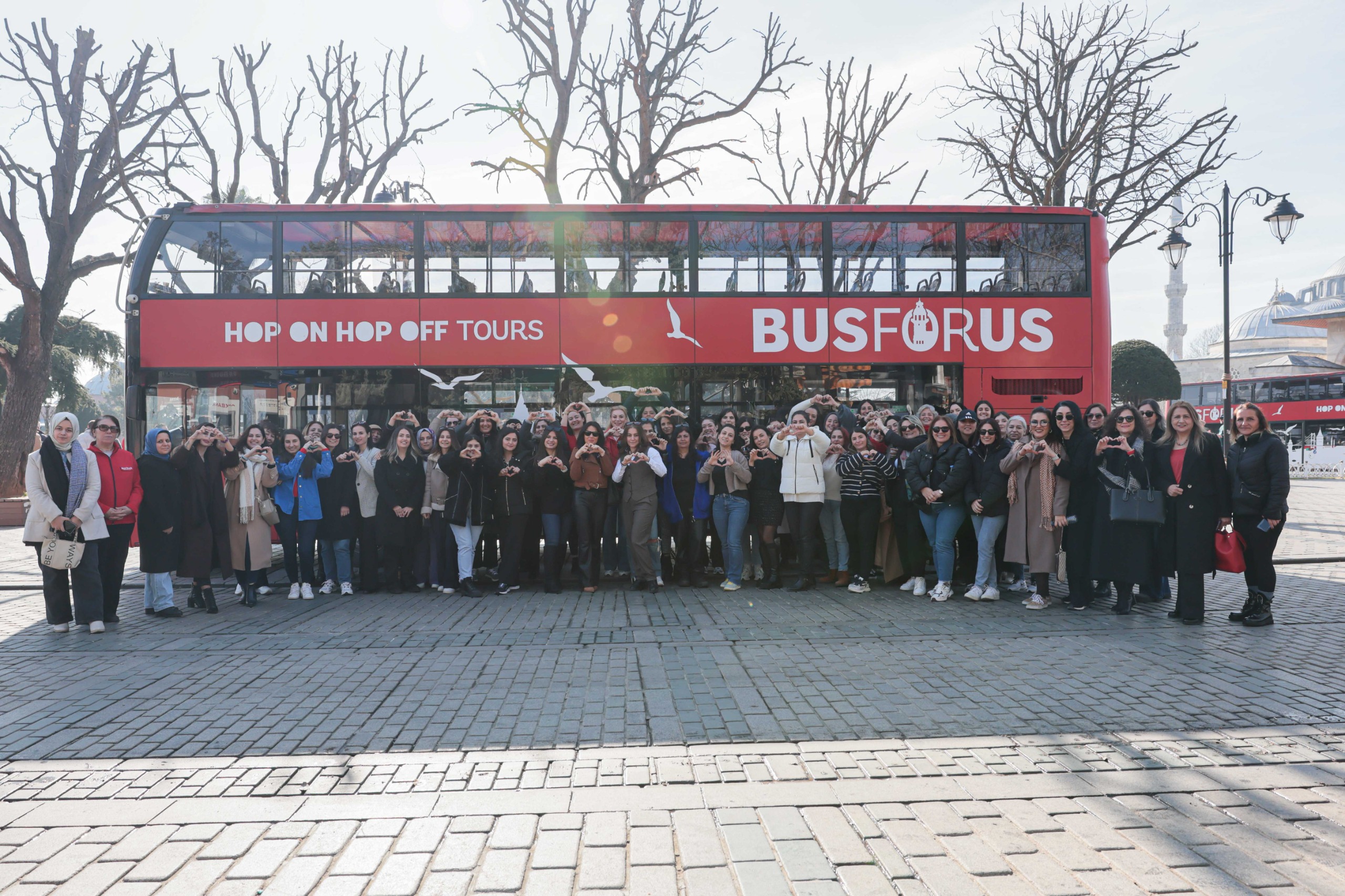 İSPARK’s Women Employees Took a City Tour with BUSFORUS